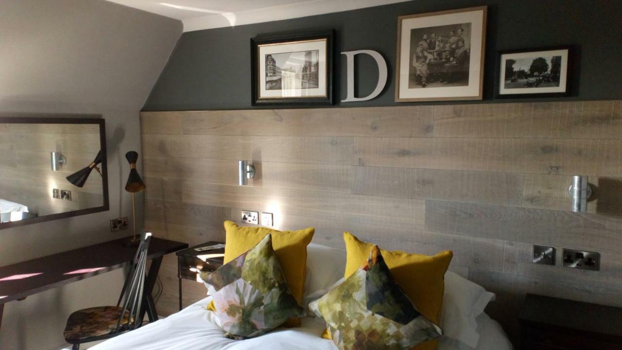 Bridge Hotel กรีนฟอร์ด ภายนอก รูปภาพ